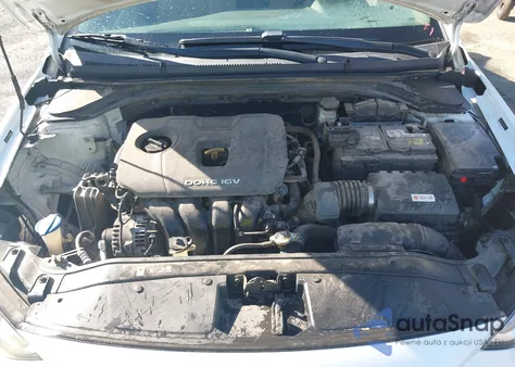 2018 Hyundai Elantra Value Edition из США, поврежденный, VIN 5NPD84LFXJH381491